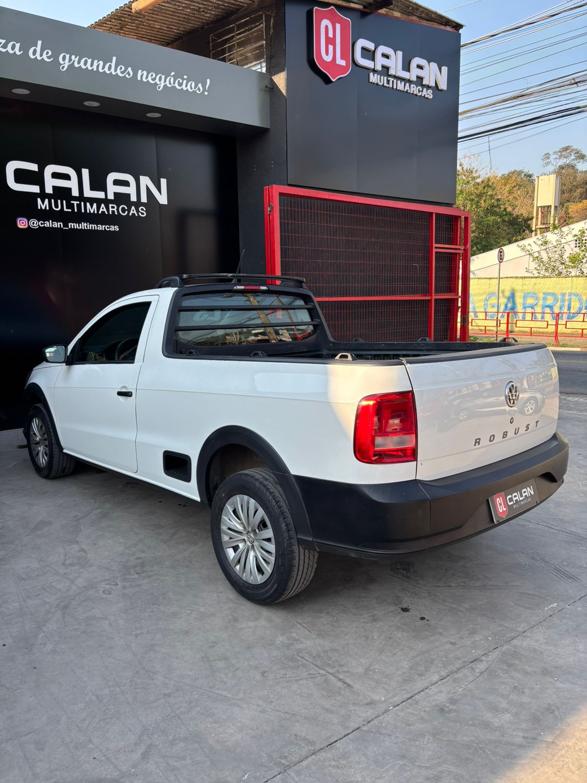 Volkswagen Saveiro Robust 1.6 Total Flex 8V 2023