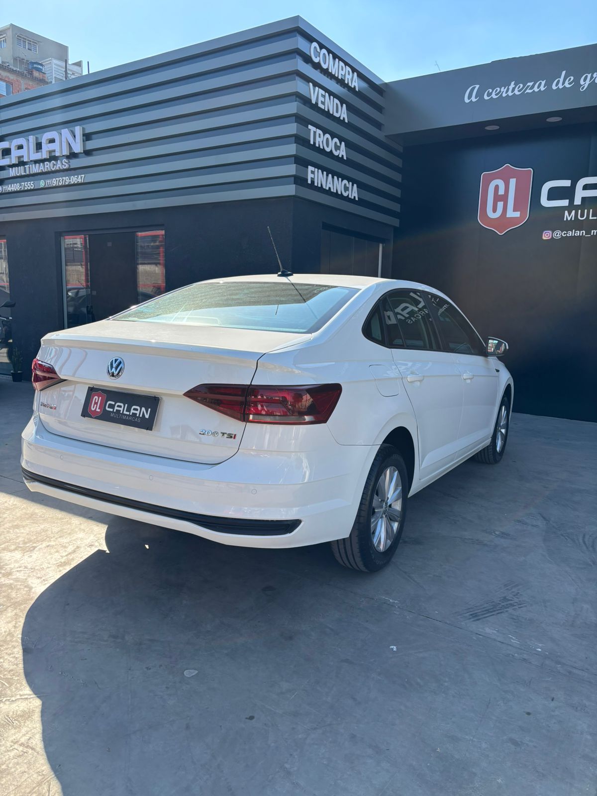 Volkswagen Virtus Comfortline 200 TSI 1.0 Flex 12V Automático 2022