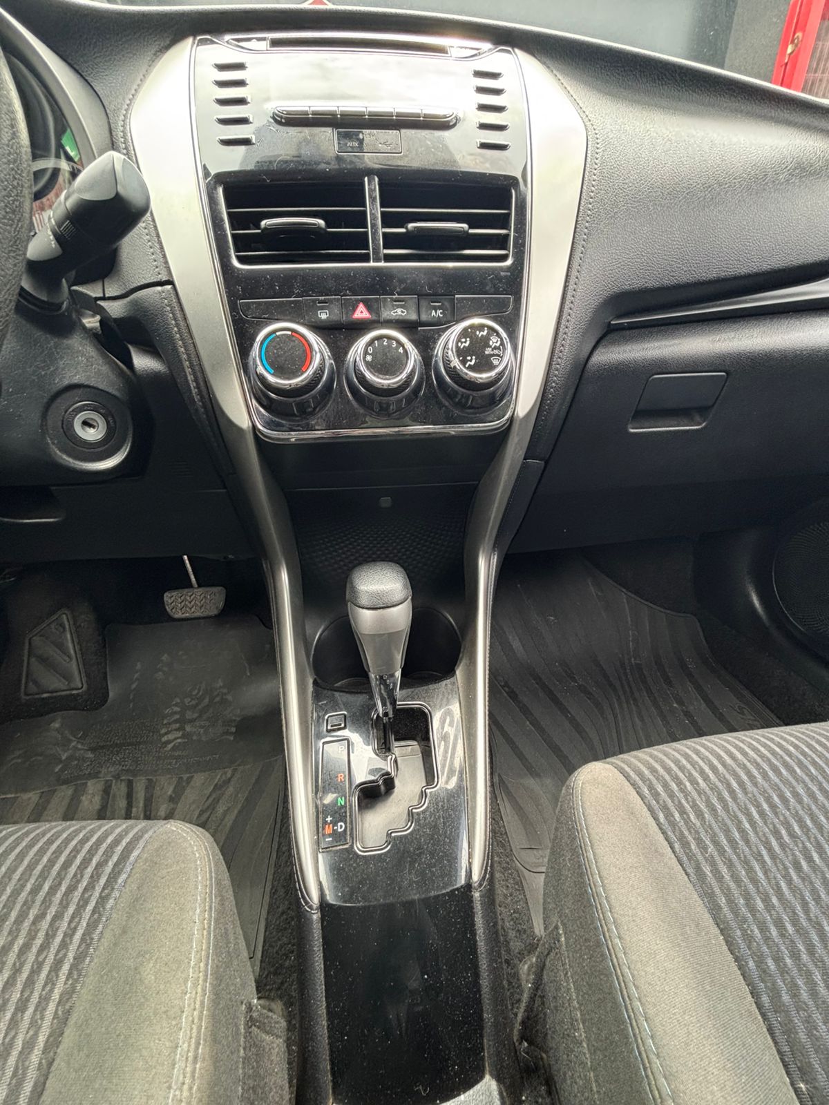 Toyota Yaris XL Sedan 1.5 Flex 16V Automático 2019