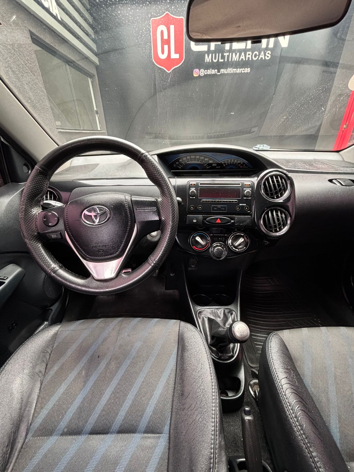 Toyota Etios XS 1.5 Flex 16V 5p Manual 2016