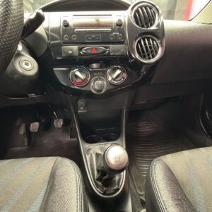 Toyota Etios XS 1.5 Flex 16V 5p Manual 2016